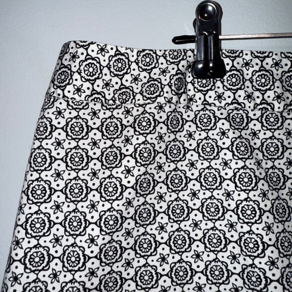Gap Womens Black & White Geometric Print Skirt Size 12 - Picture 2 of 5